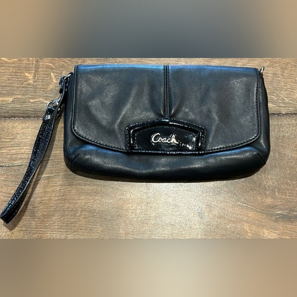 Coach leather wristlet